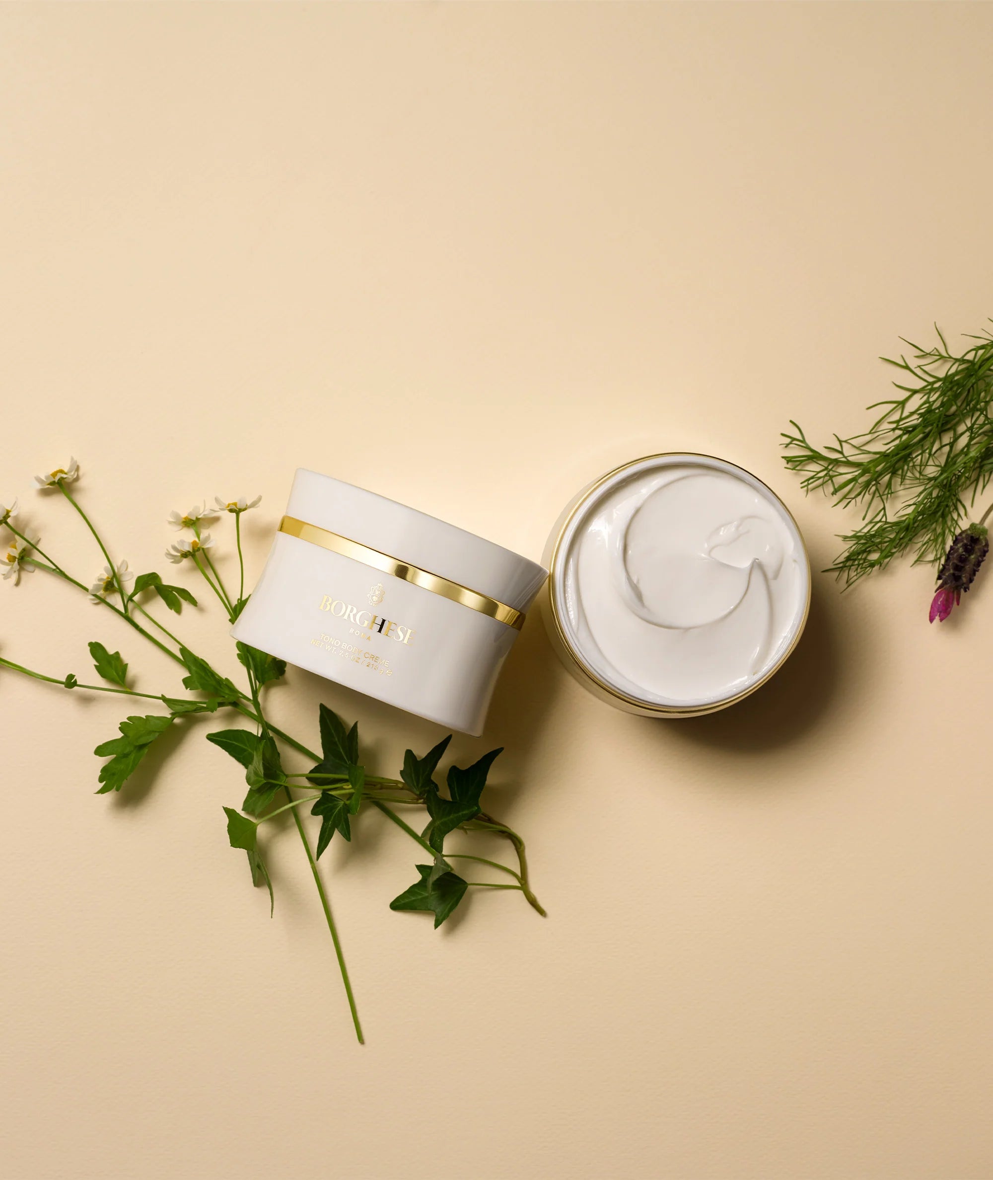 Borghese Tono Body Cream Lifestyle 1