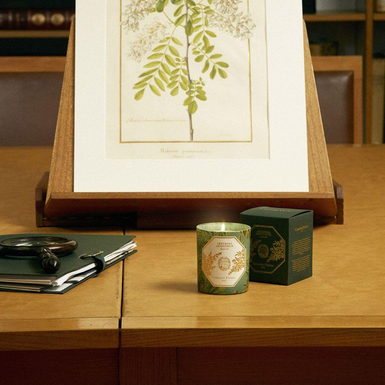 Carriere Freres Absinthe Candle lifestyle 3