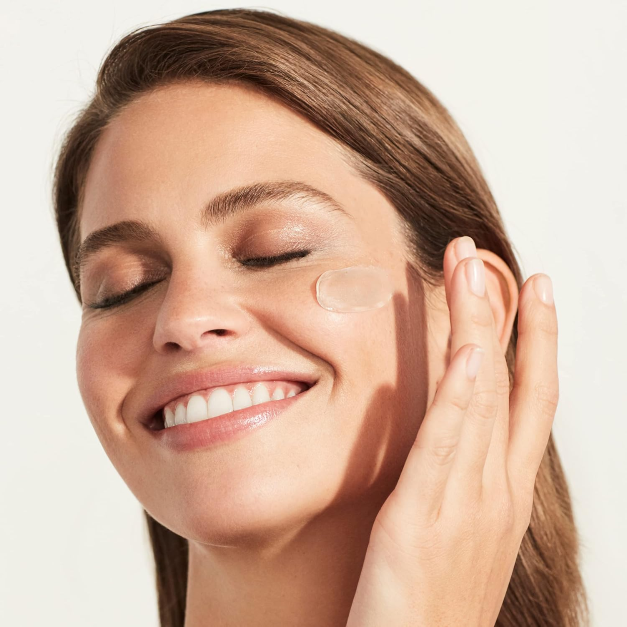 Diamond Luminous Rich Luxury Cleanse Model Image