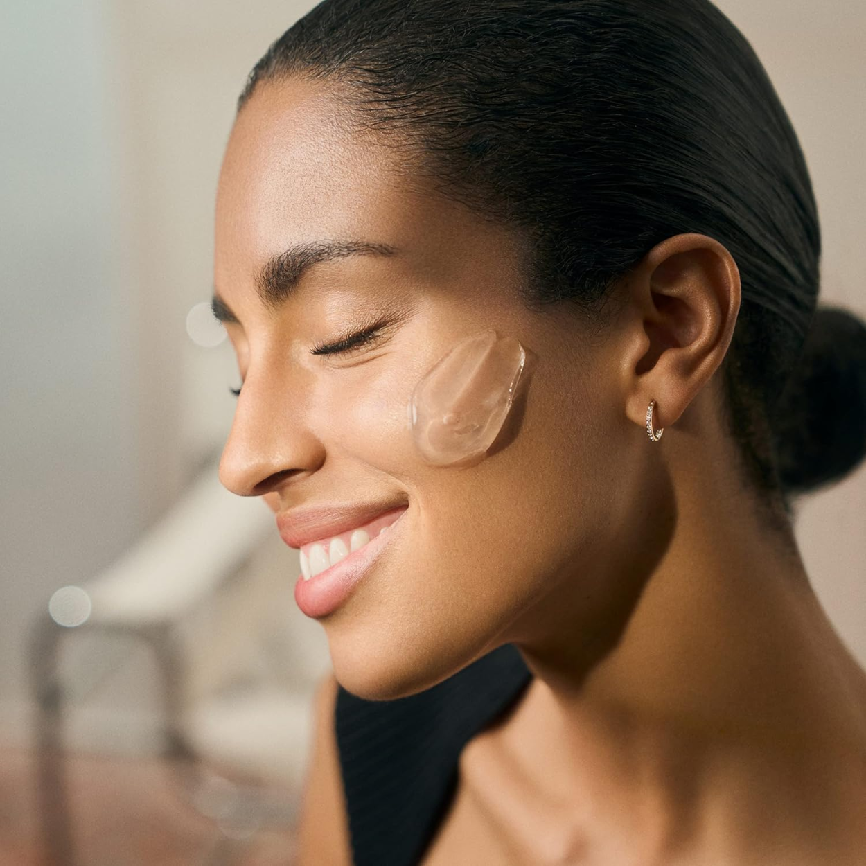 Diamond Luminous Rich Luxury Cleanse Model Image 1