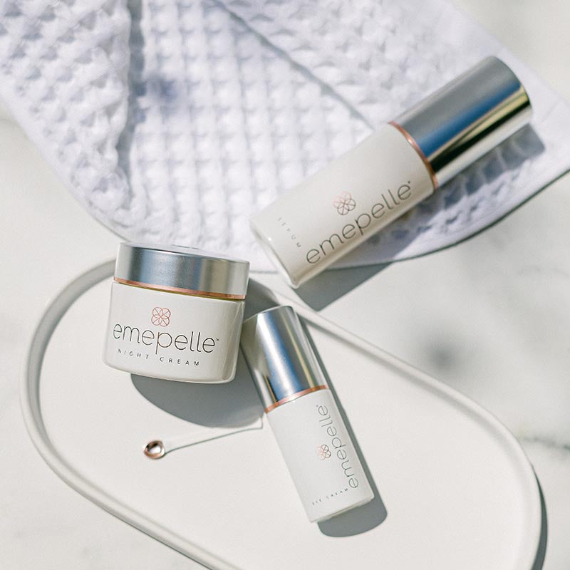 Emepelle Eye Cream Lifestyle 1