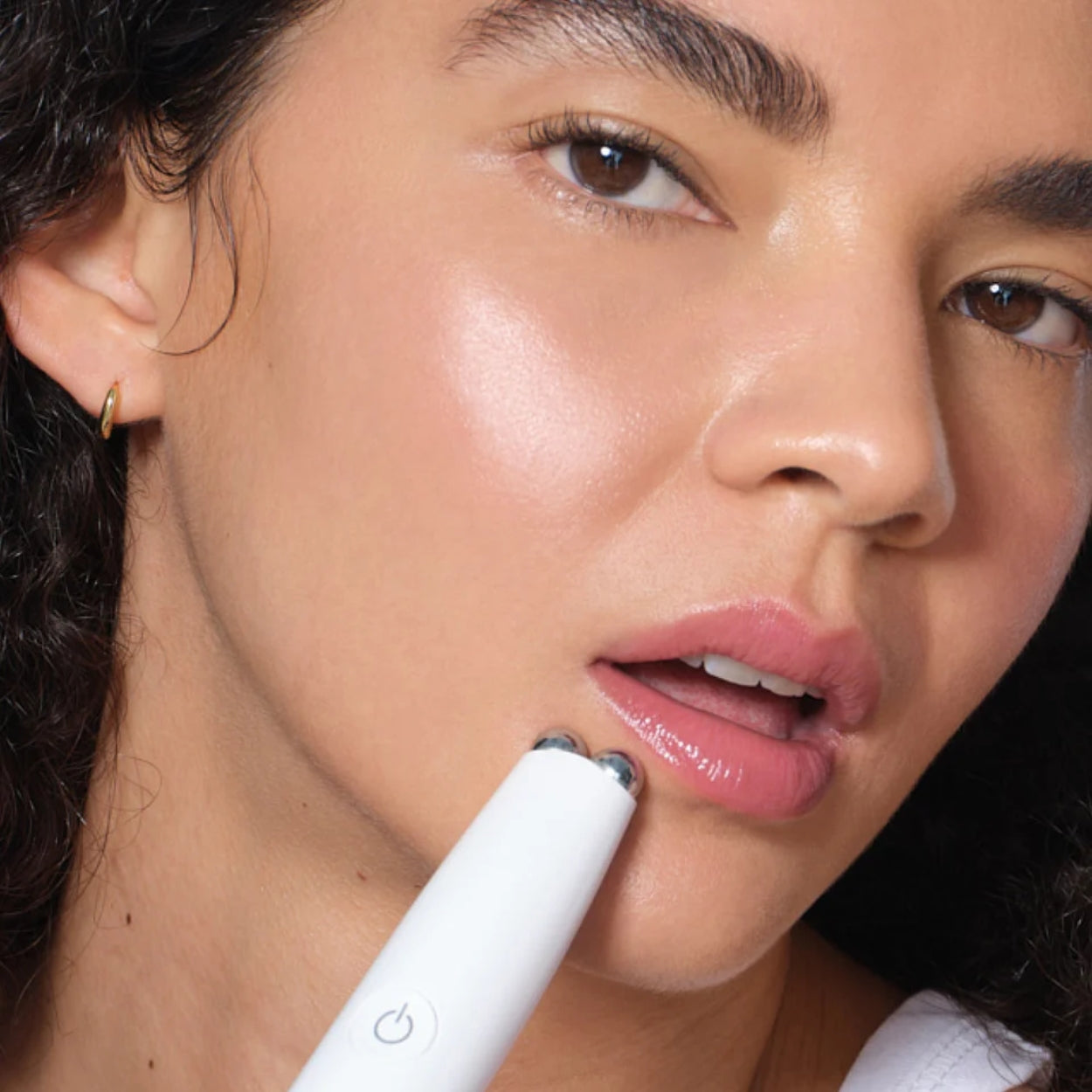 FIX MicroWand Hero Model Image 1