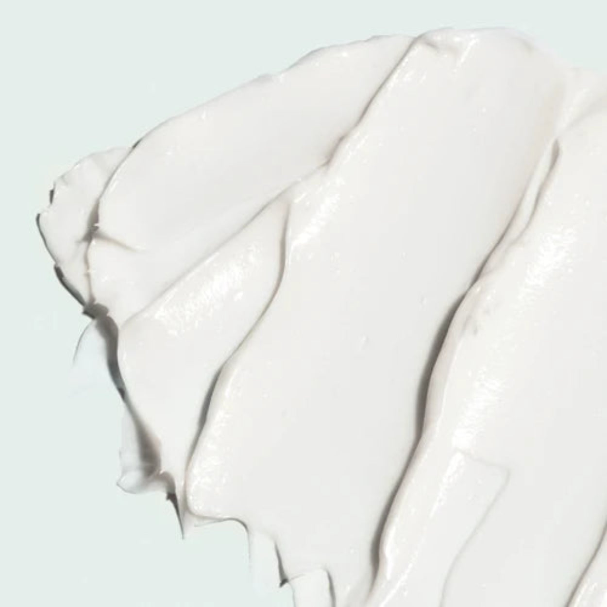 ILUMA Intense Brightening Eye Creme Texture Image 2