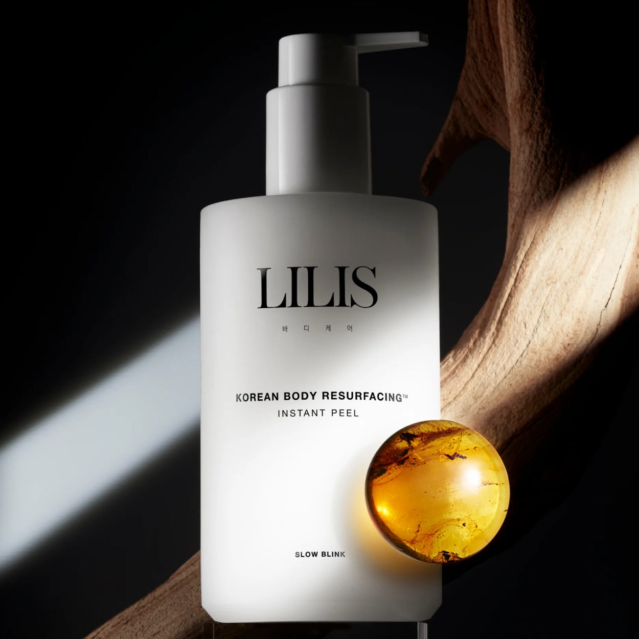 Instant Peel Slow Blink Lifestyle Image 1