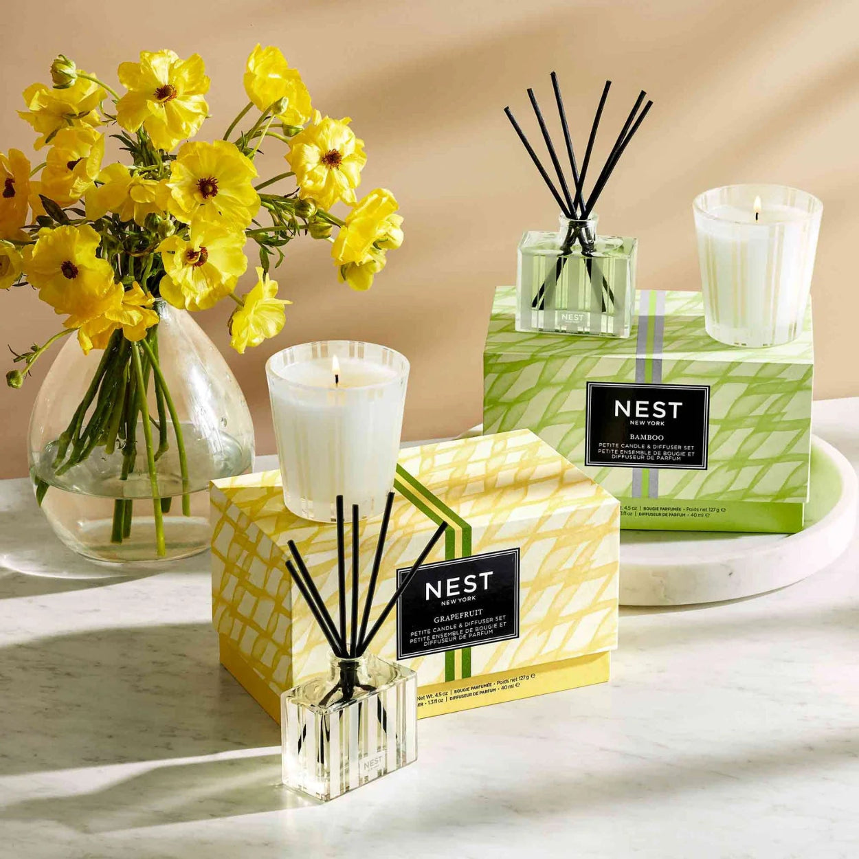 NestNewYorkGrapefruit-PetitCandle_DiffuserSet 1