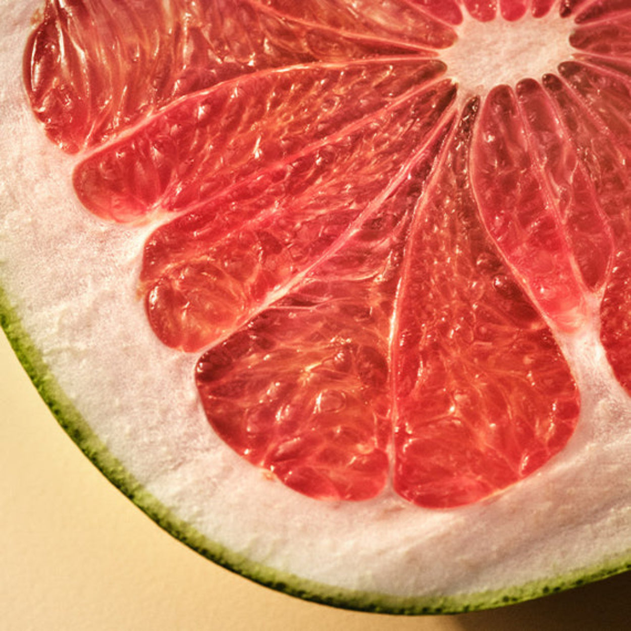 NestNewYorkGrapefruit-PetitCandle_DiffuserSet 2