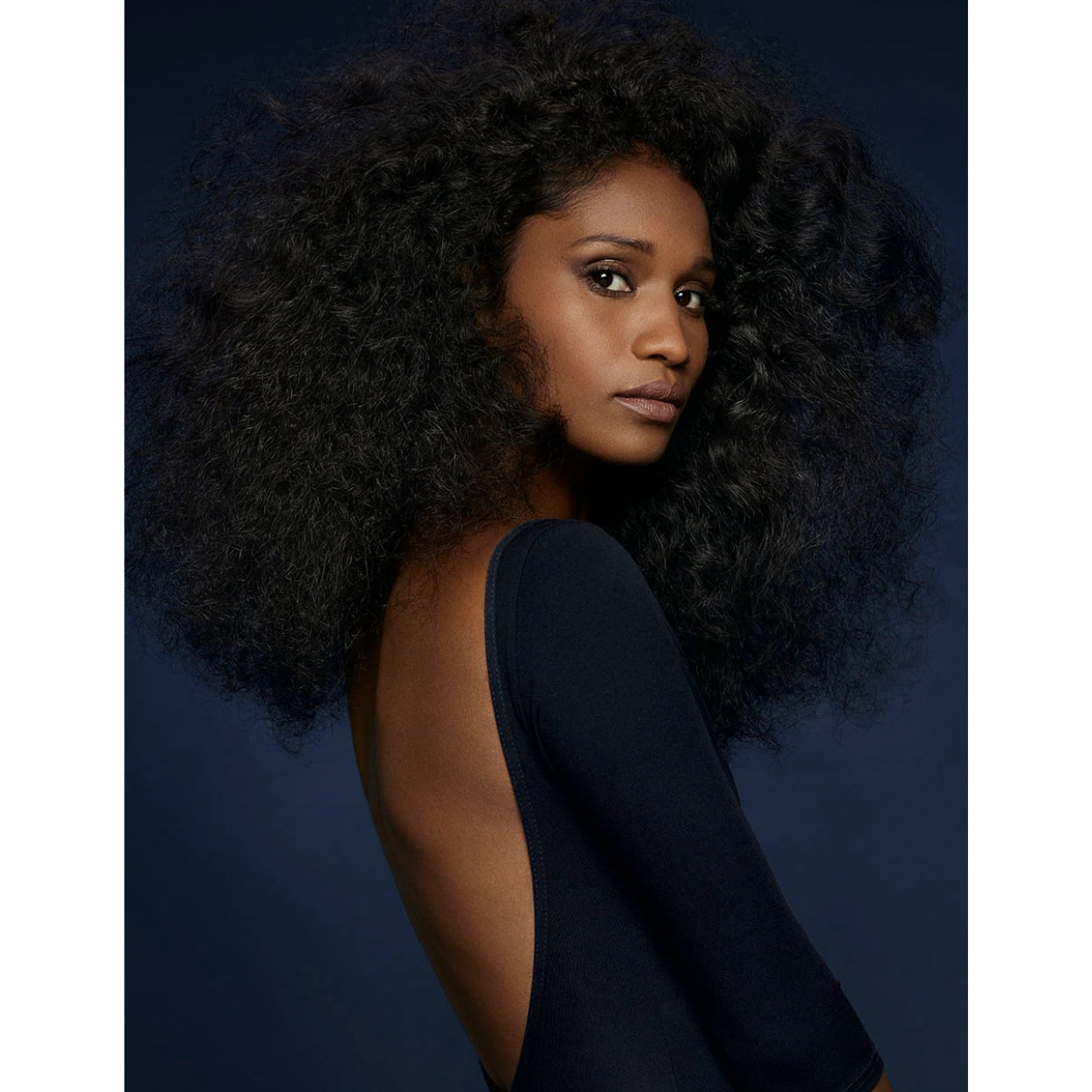 Super Style Creme Model Image