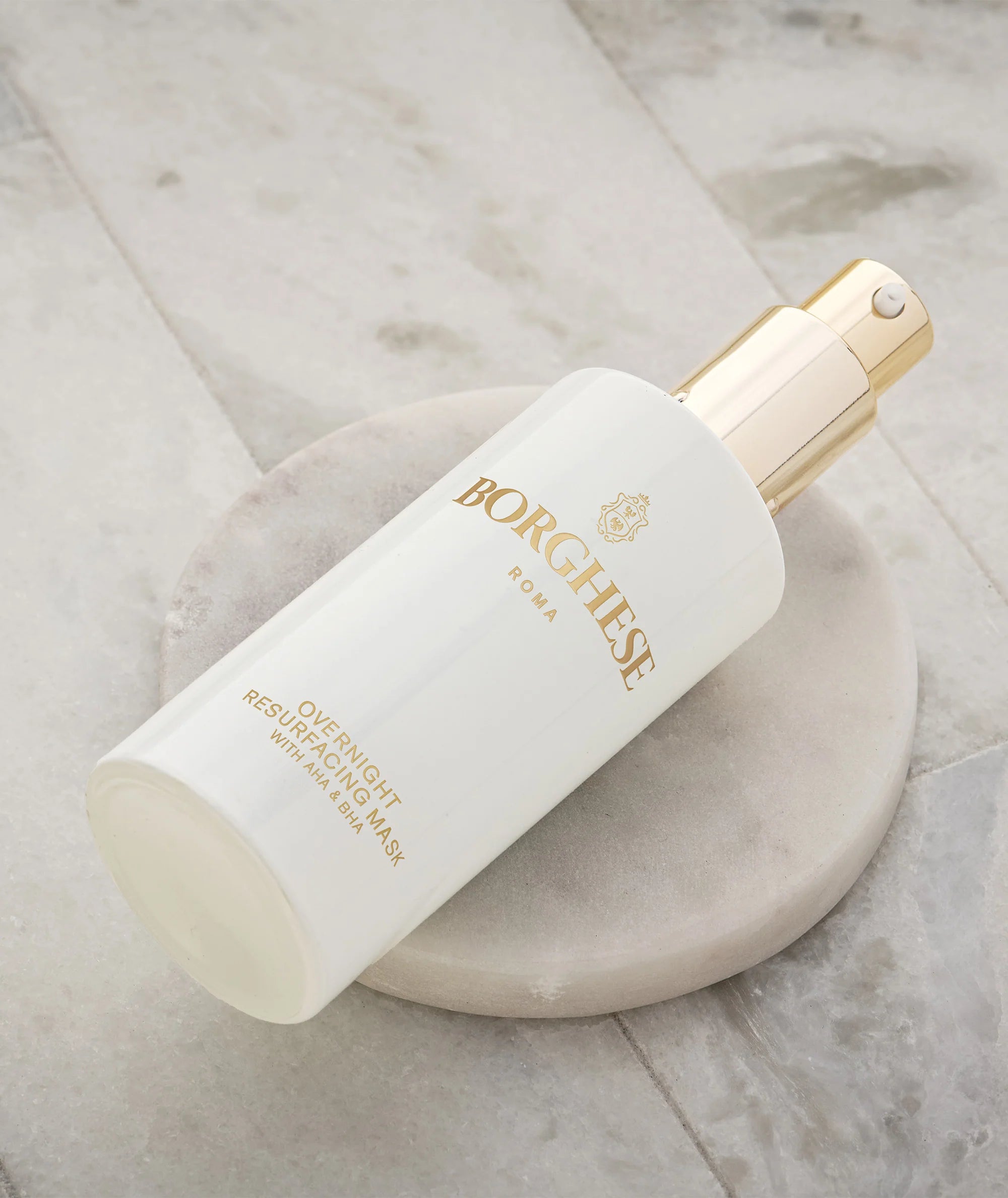 Borghese_Overnight_Resurfacing_Mask_with_AHA_BHA_Lifestyle