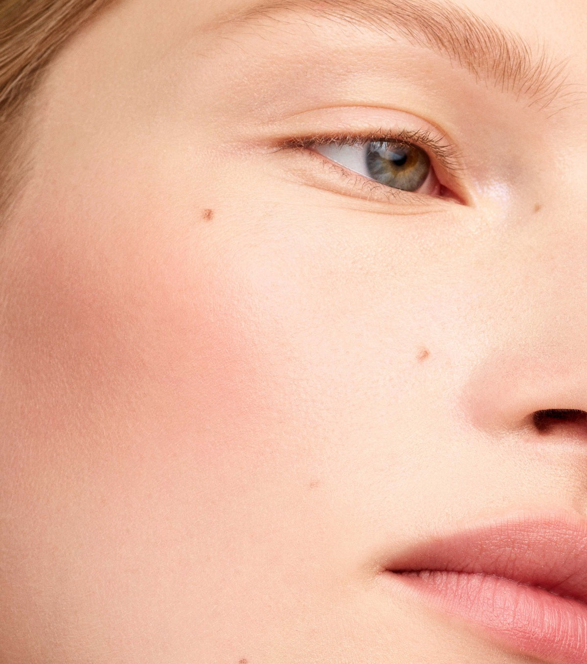 Chouchette Lifestyle Image 1