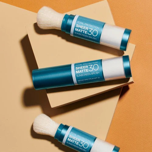 Colorescience Sunforgettable Total Protection Sheer Matte Sunscreen Brush SPF 30 Lifestyle