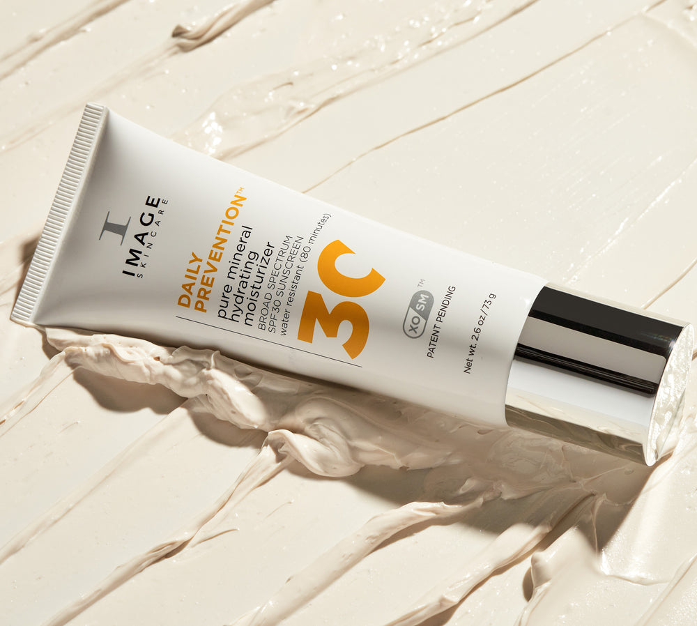 DAILY PREVENTION Pure Mineral Hydrating Moisturizer SPF 30