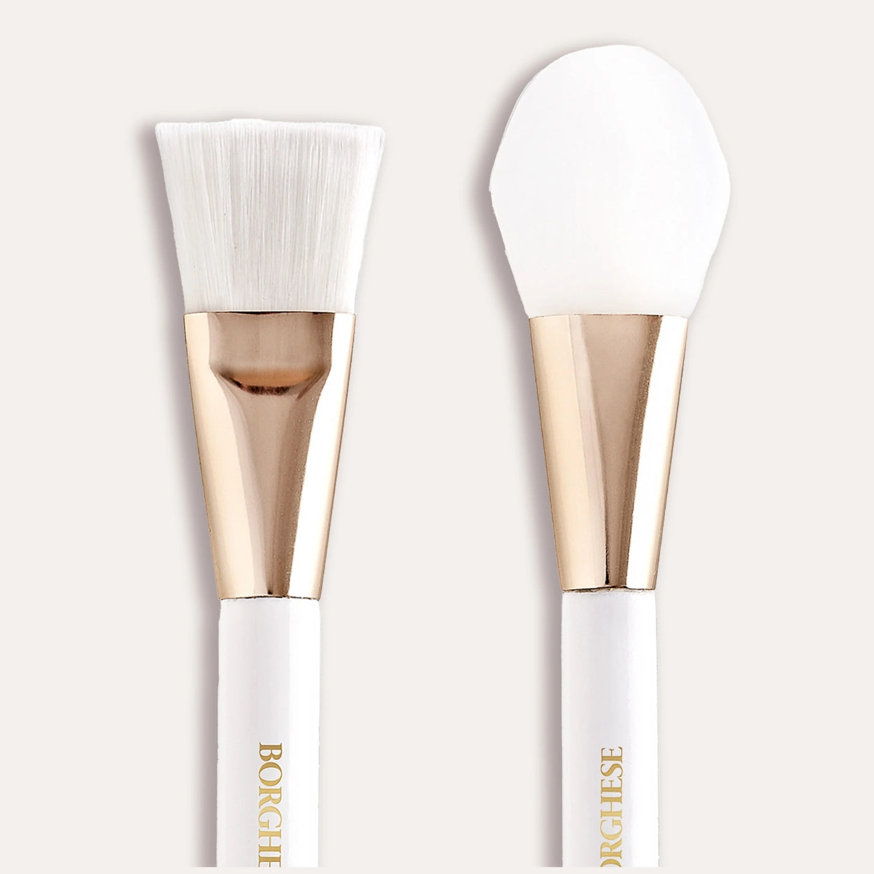 Deluxe Mask Applicator lifestyle Image 4