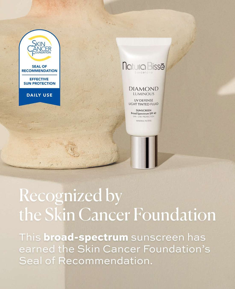 Diamond Luminous Tinted Spf 40 lifestyle Image