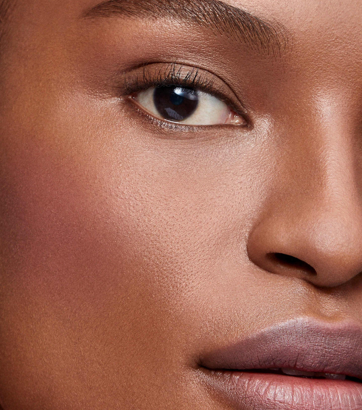 Dou Dou Lifestyle Image 1