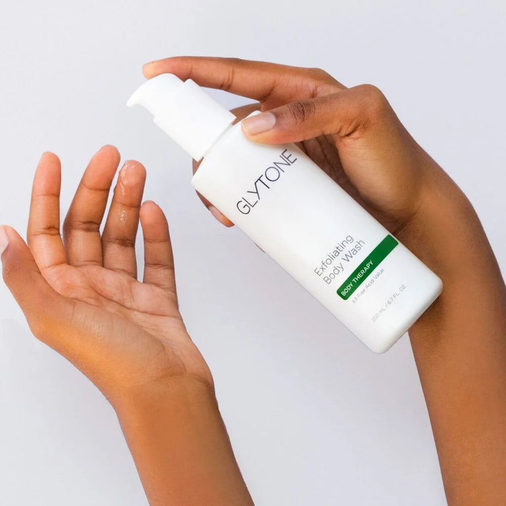 Exfoliating Body Wash lifestyle Image