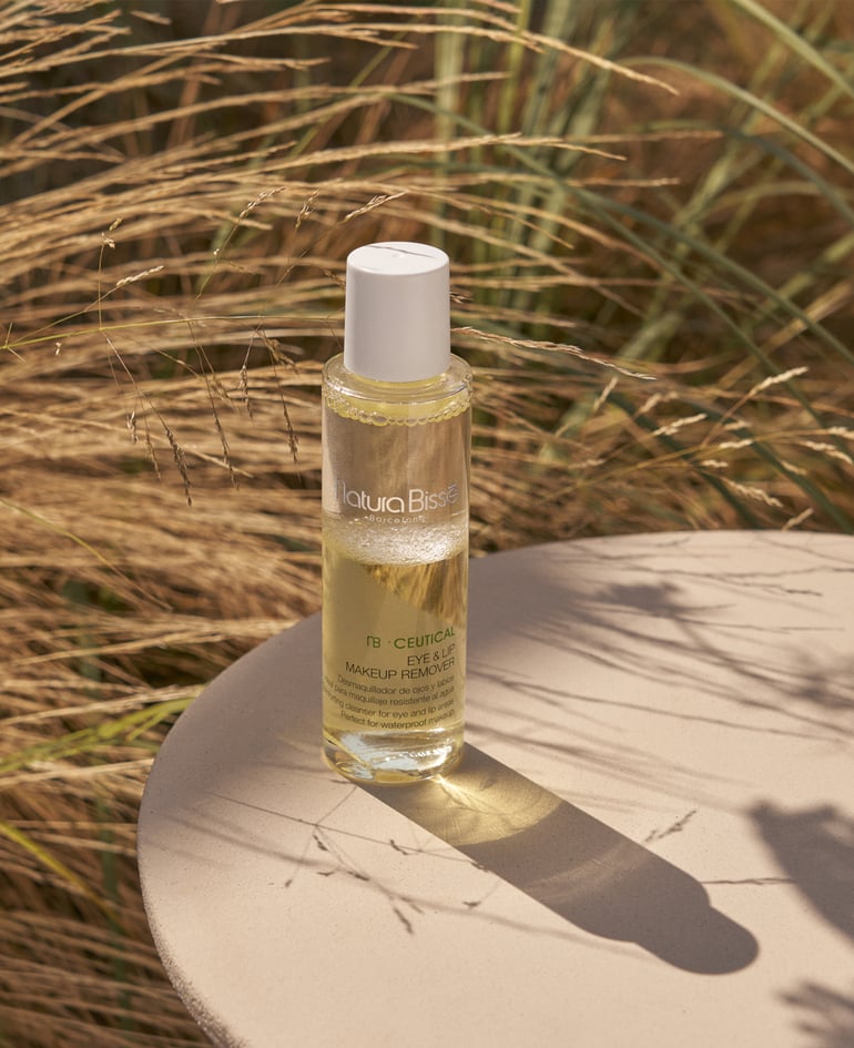 Eye And Lip Makeup Remover Lifestyle Image