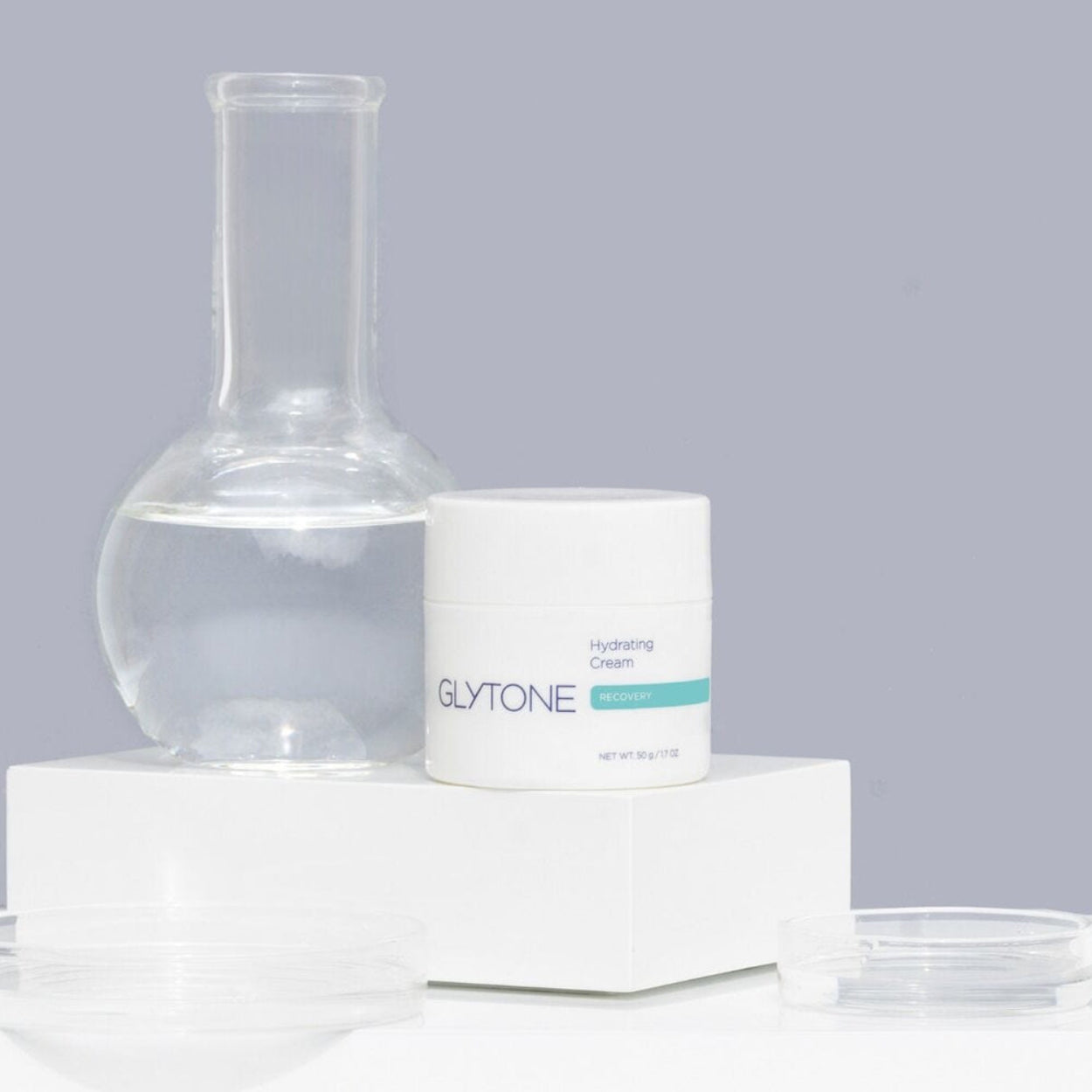 Glytone_Hydrating_Cream Lifestyle Image