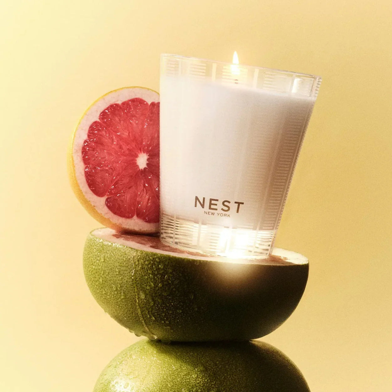 Grapefruit Candle Image 1