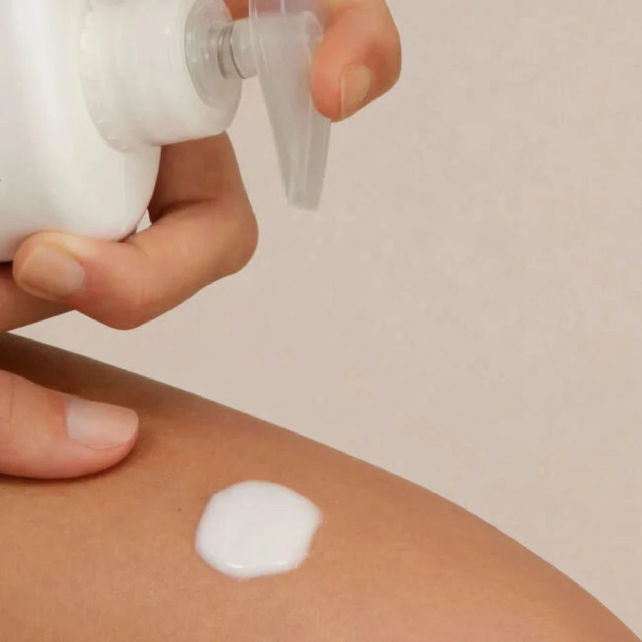 Isdin Uradin Lotion 10 Image 2