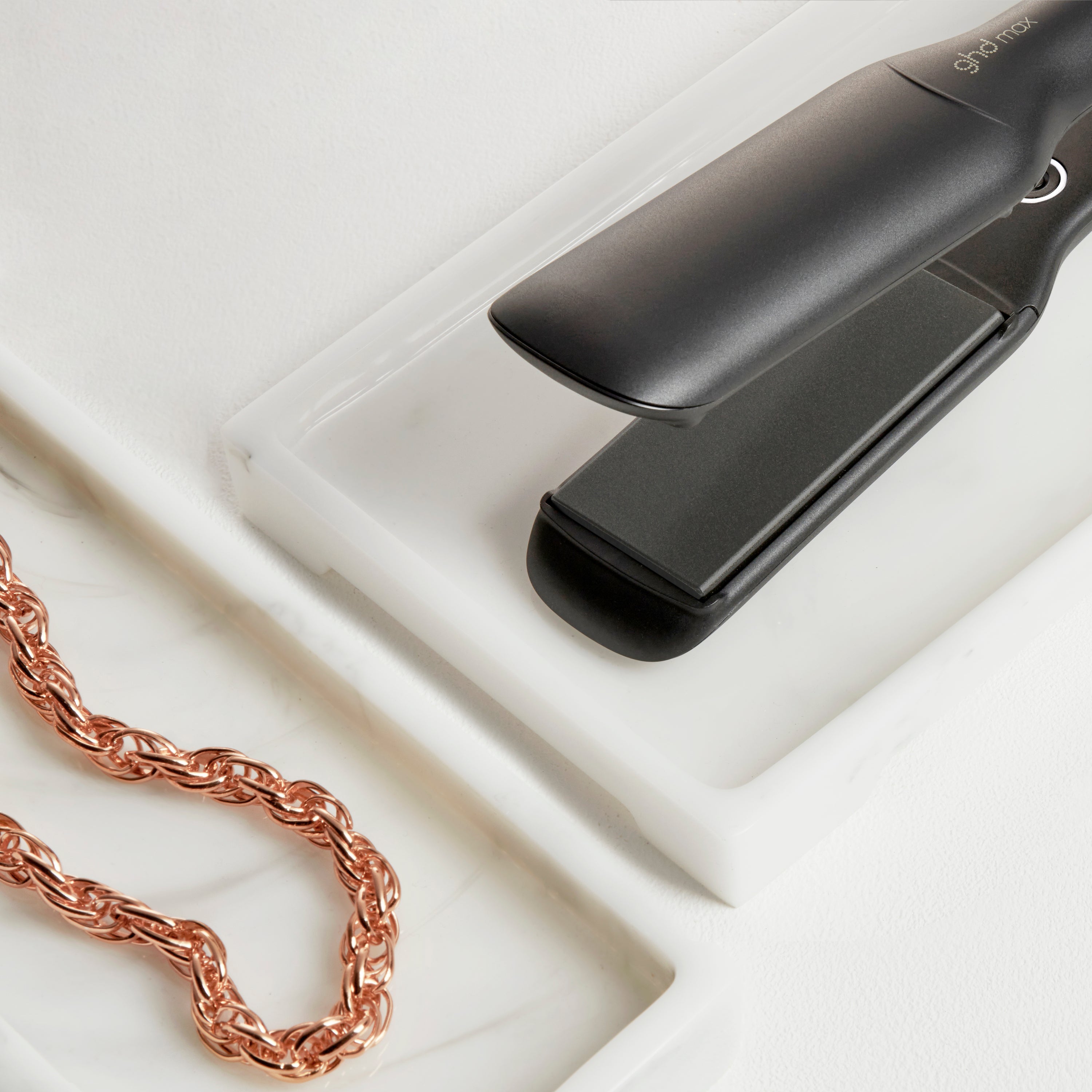 Max Styler Wide Plate Flat Iron