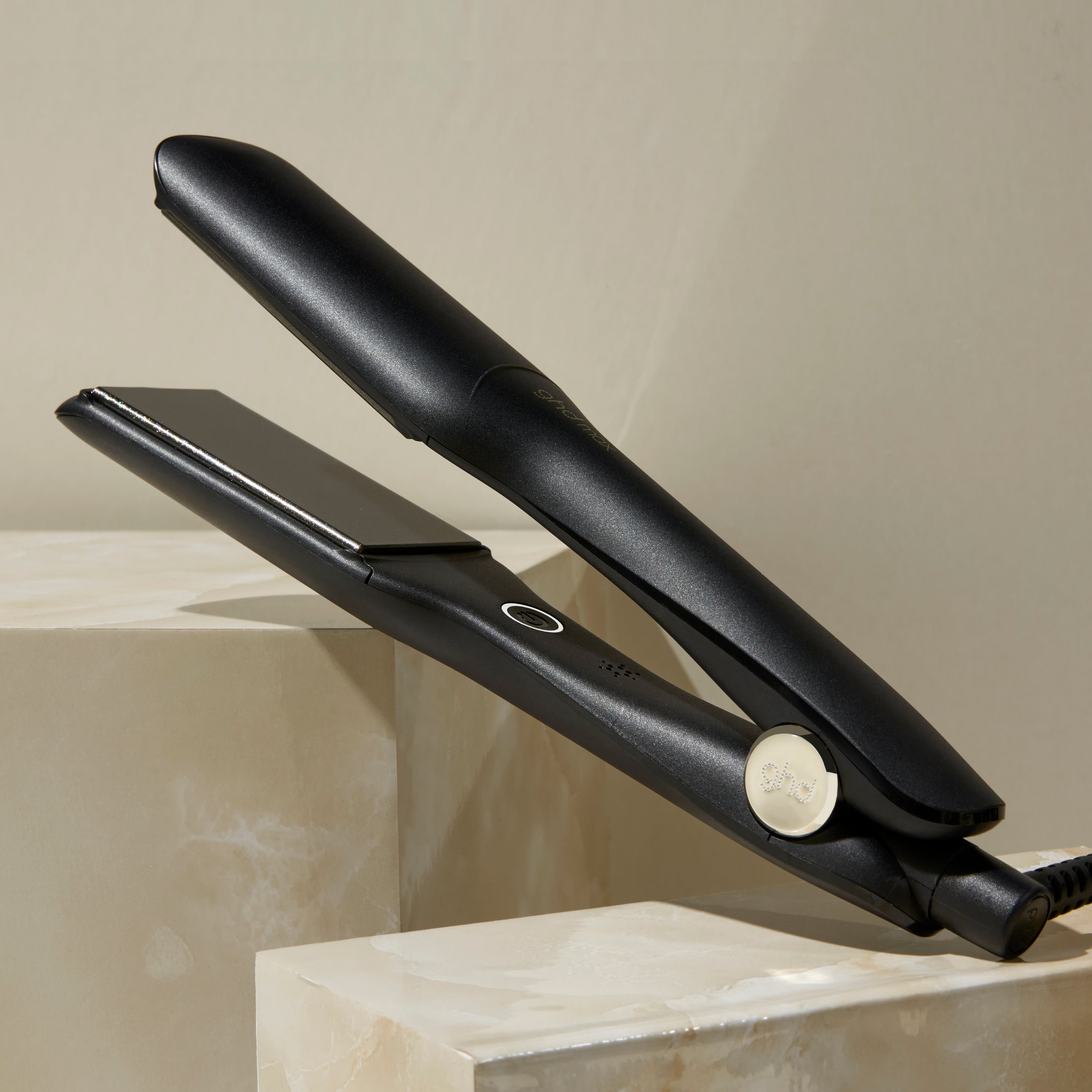 Max Styler Wide Plate Flat Iron