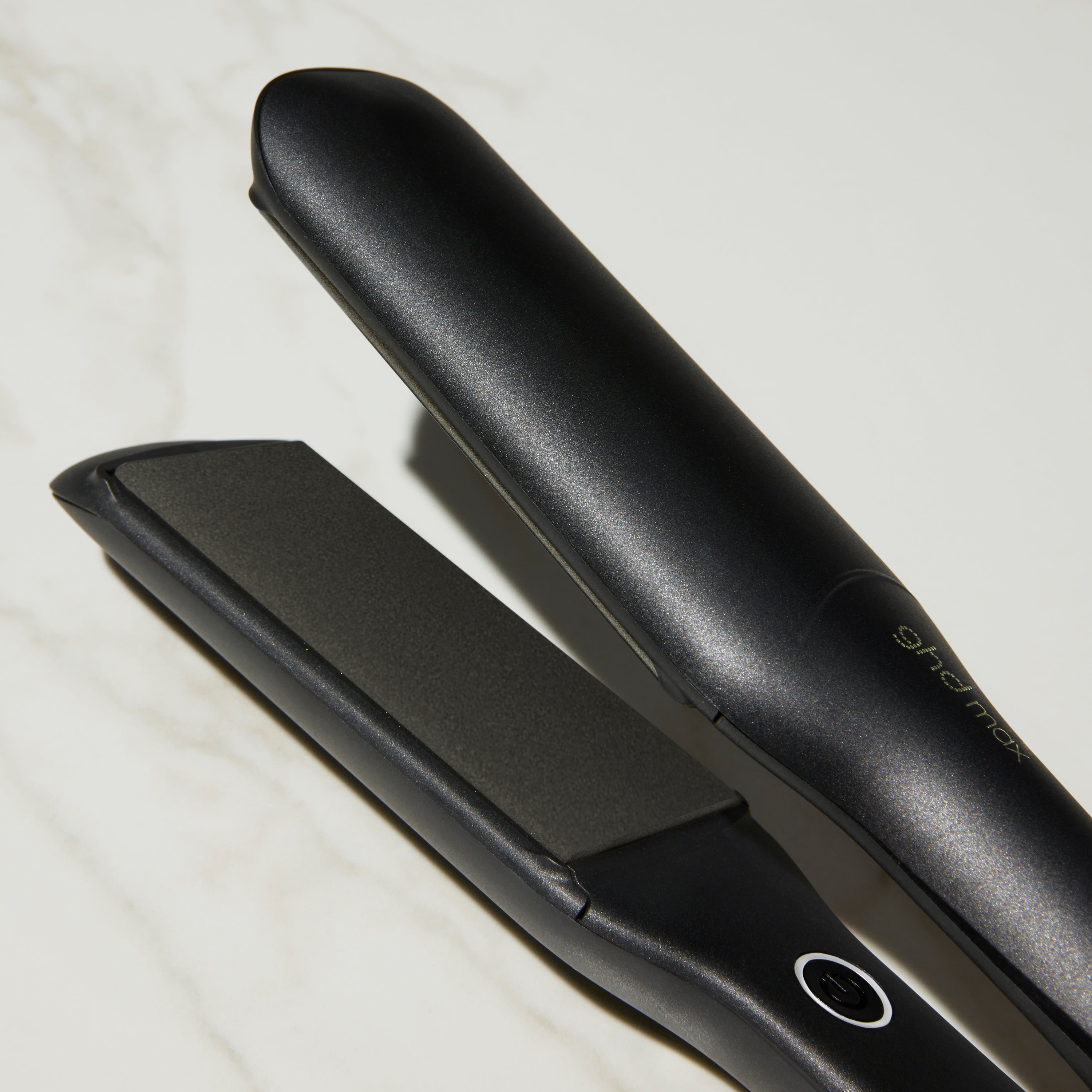 Max Styler Wide Plate Flat Iron