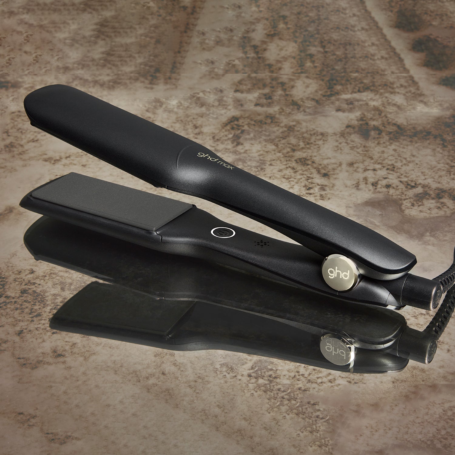 Max Styler Wide Plate Flat Iron