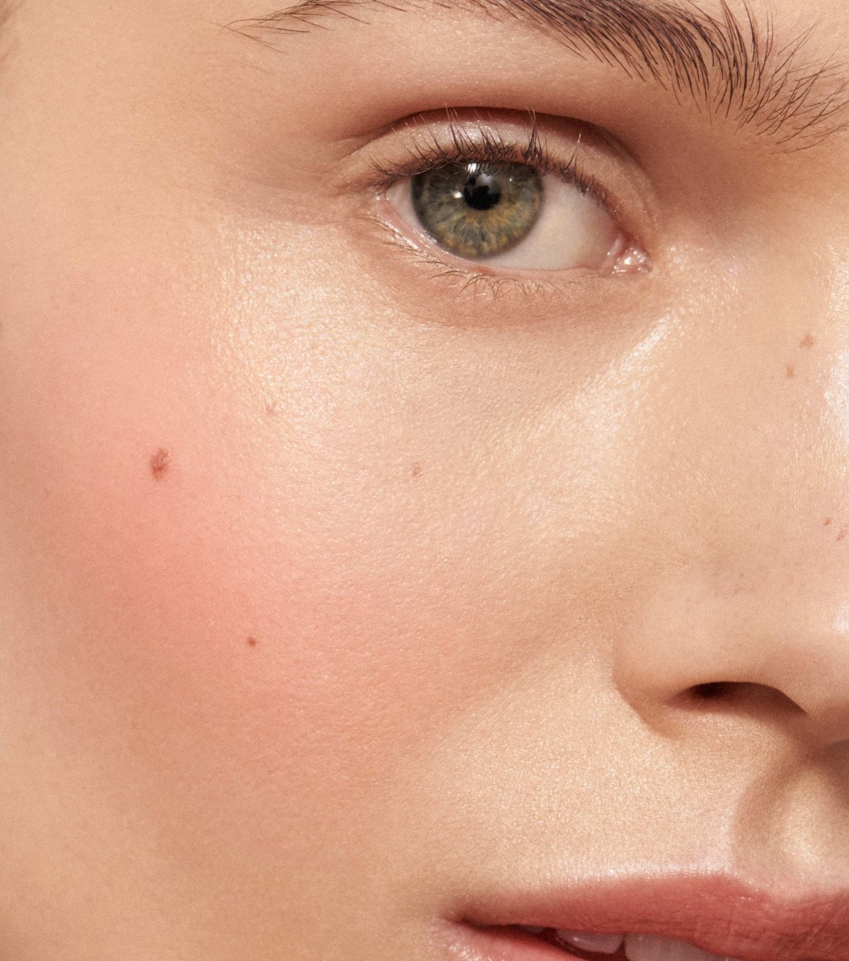 Minette Lifestyle Image 1