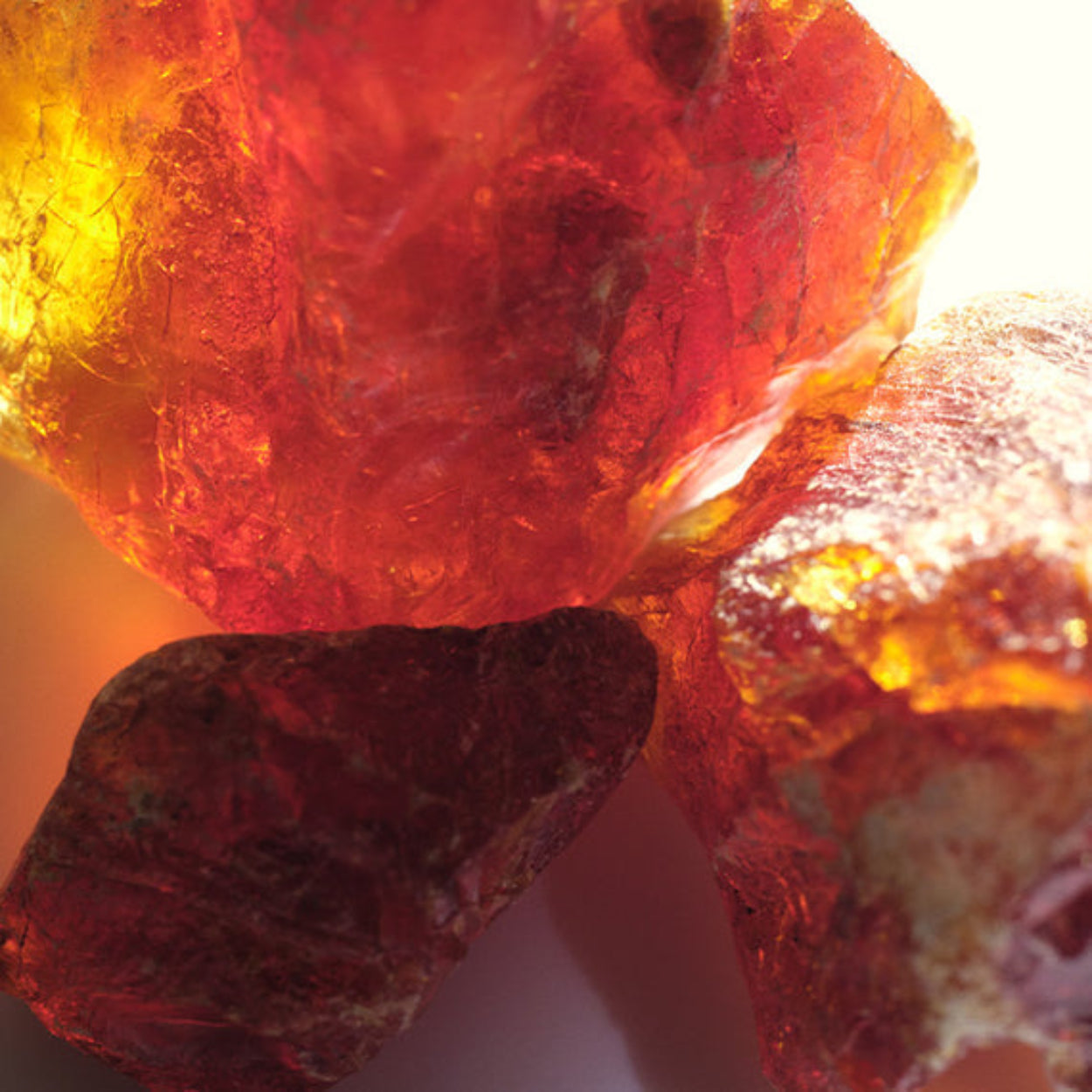 NestNewYorkHimalayanSalt_Rosewater-3WickCandle_image 5