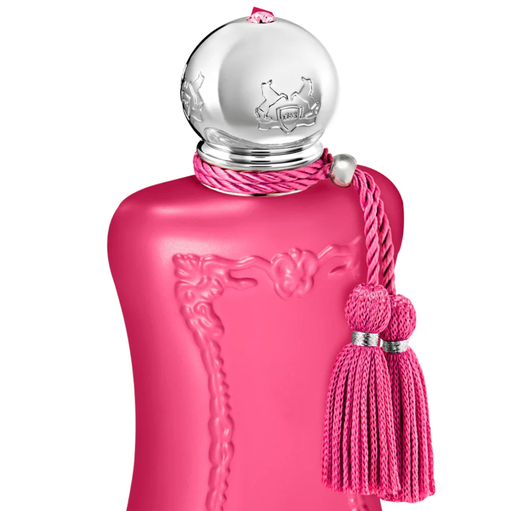 Oriana Eau De Parfum 2.5 oz Lifestyle Image