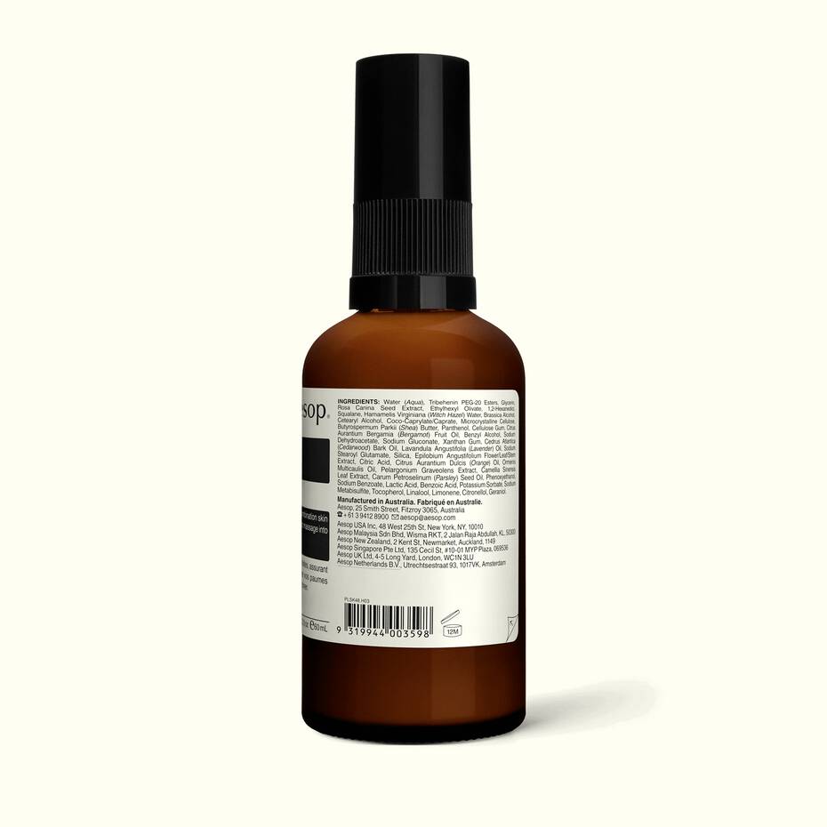 Parsley Seed Anti-Oxidant Hydrator Lifestyle Image