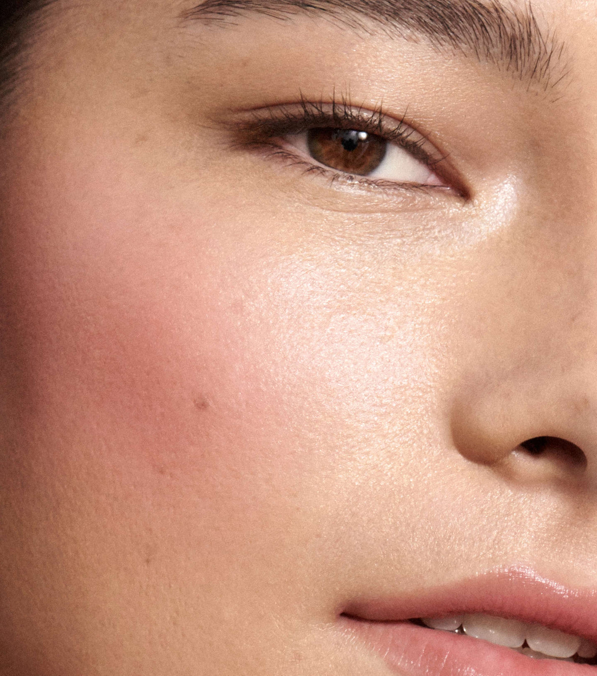 Petal Lifestyle Image 1