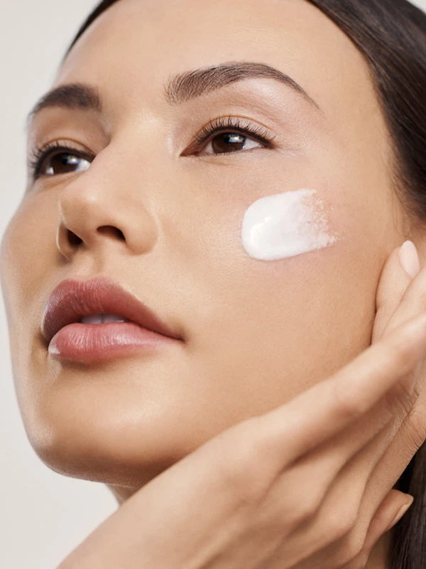 The Rich Cream Model Image