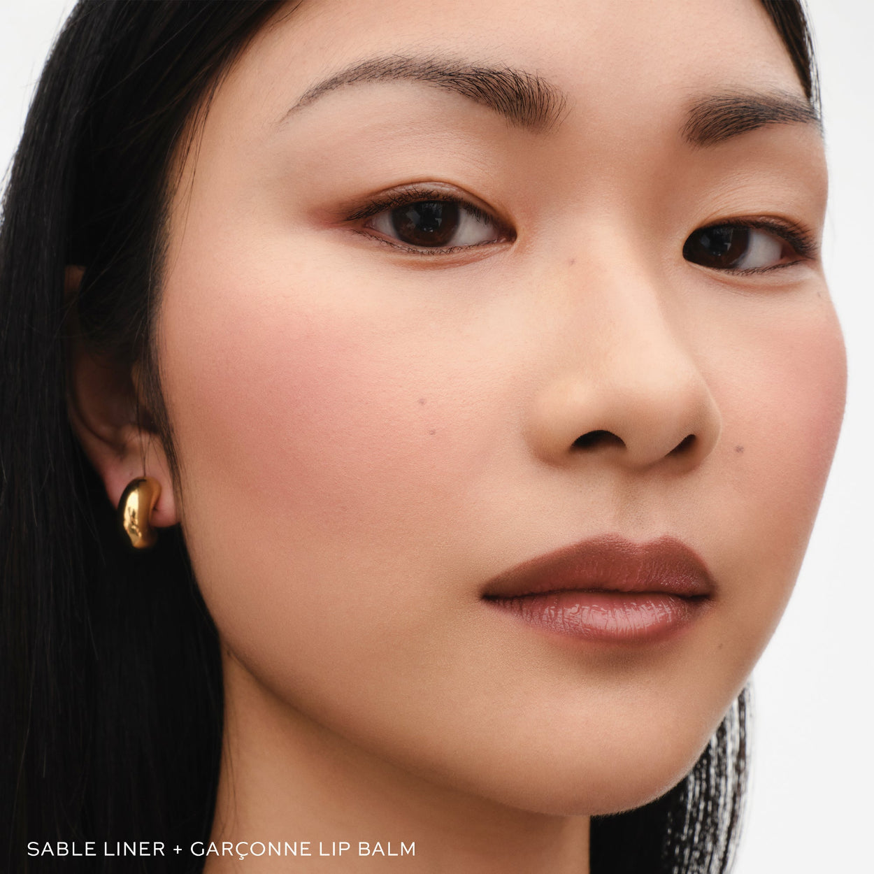 Westman Atelier Lip Shape Lip Liner Sable Lifestyle