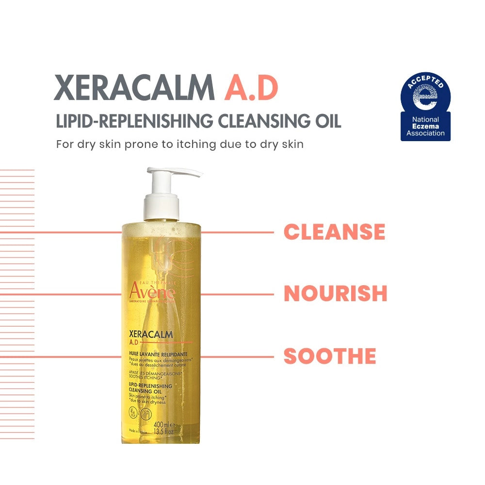 XeraCalm A.D Lipid-Replenishing Cleansing Oil Lifestyle Image 